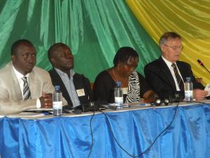 (left to right) Norbert SENDEGE - General Director for Agricultural Production - Ministry of Agriculture Rwanda, Jamil SSEBALU - President of the 'Farmers' Dialogue - Africa' Association - Uganda, Didacienne MUKAHABESHIMANA - President of IofC-Ubupfura - Rwanda, Jim WIGAN - Member of the international Farmers' Dialogue coordination (group (Photo: Christiane Garin)